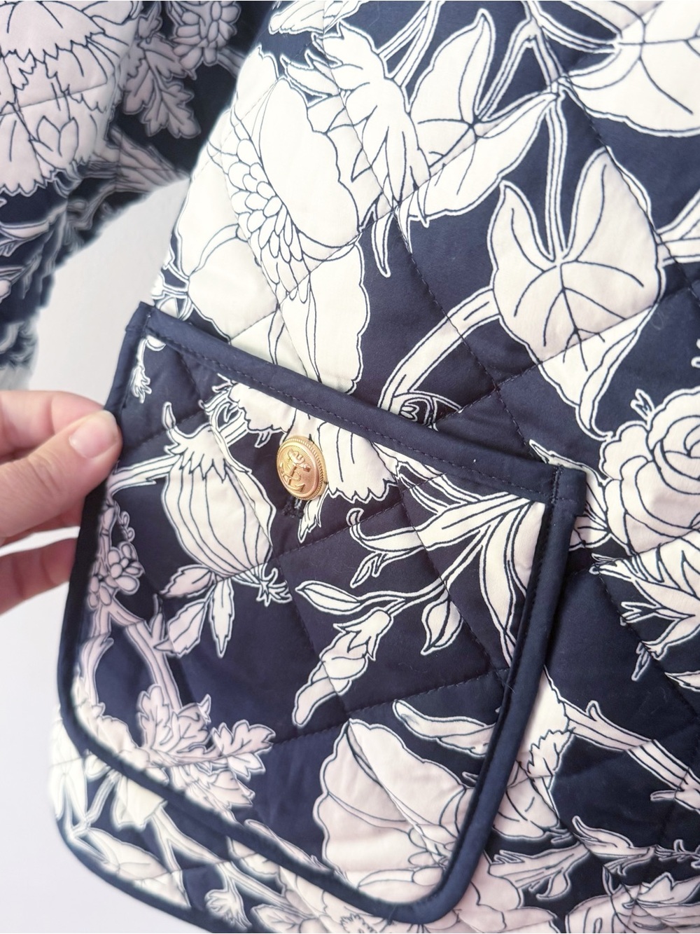 Time & Tru Women 100% Cotton Floral Quilted Jacket XXL Navy Blue Coastal Casual - Picture 4 of 10
